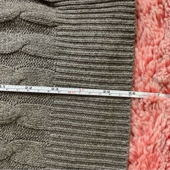 Gap Ribbed Thick Cable Knit Grey Sweater Size Large - Picture 9 of 9